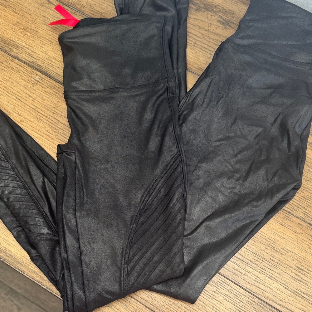 SPANX Black Faux Leather Leggings Size Small